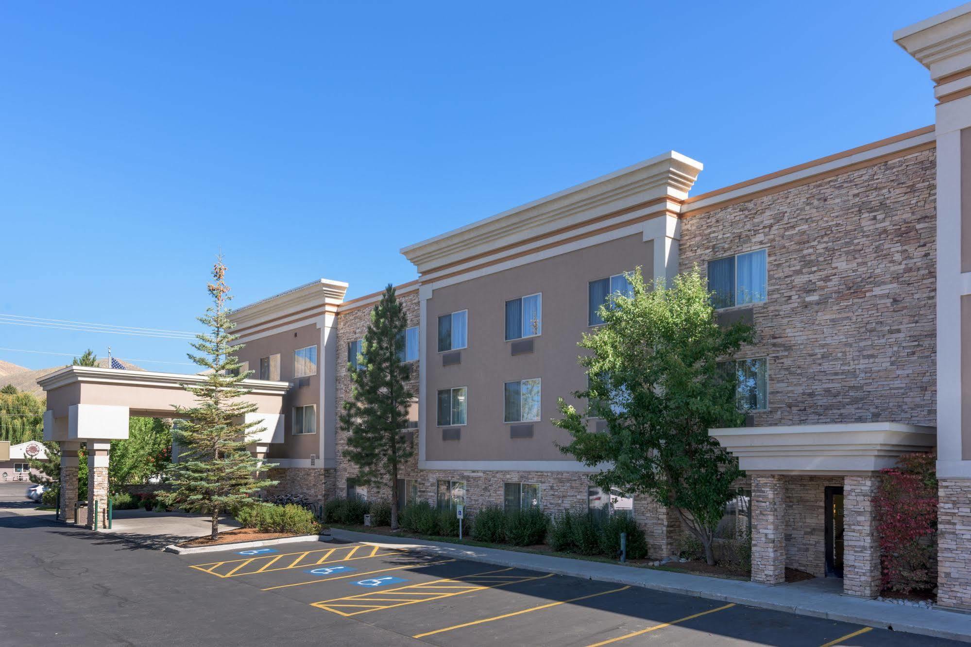 Wood River Inn & Suite Хейли Экстерьер фото
